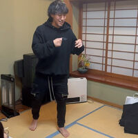 動画サムネイル